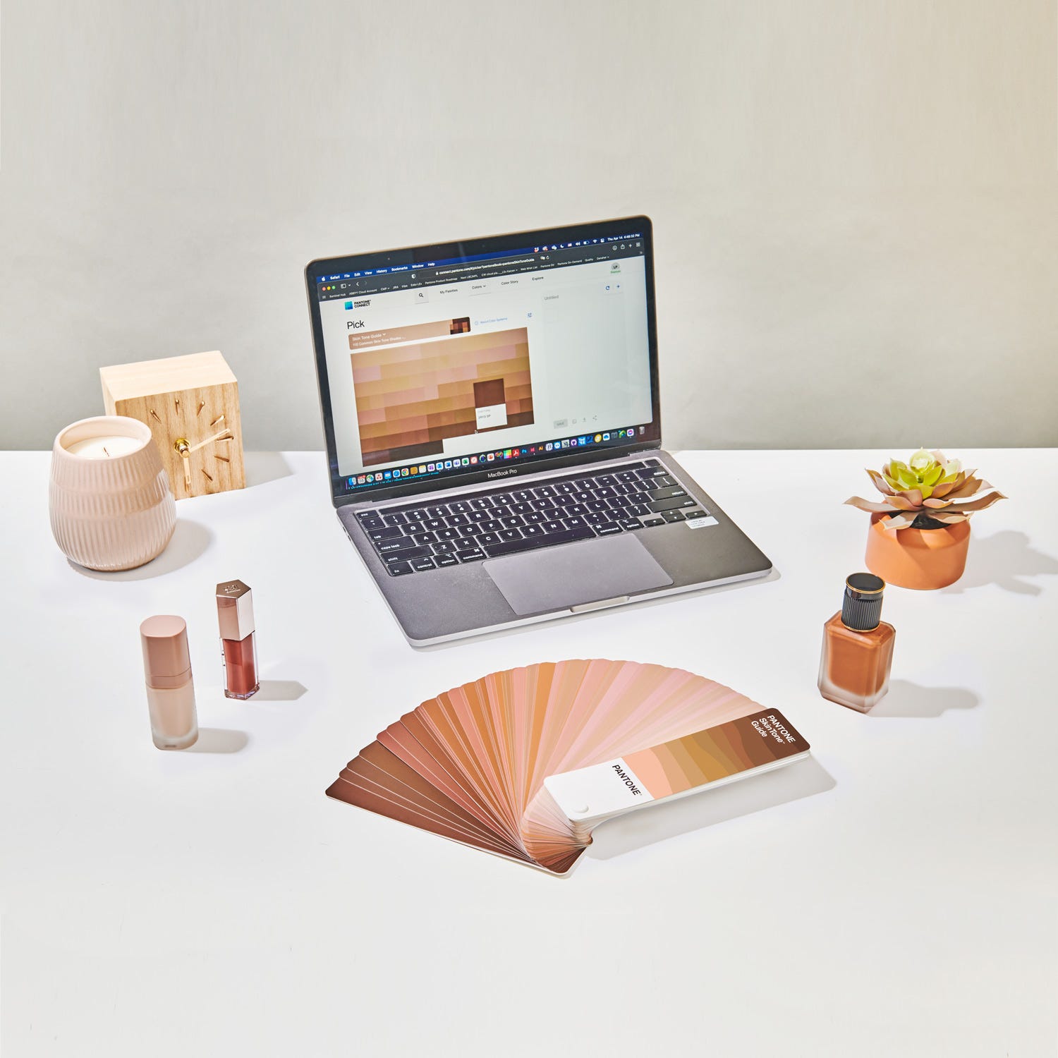 PANTONE® USA | PANTONE SkinTone Guide